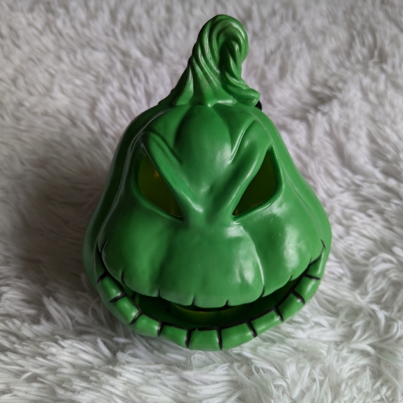 The nightmare before Christmas oogie boogie medium light up pumpkin - Picture 1 of 6